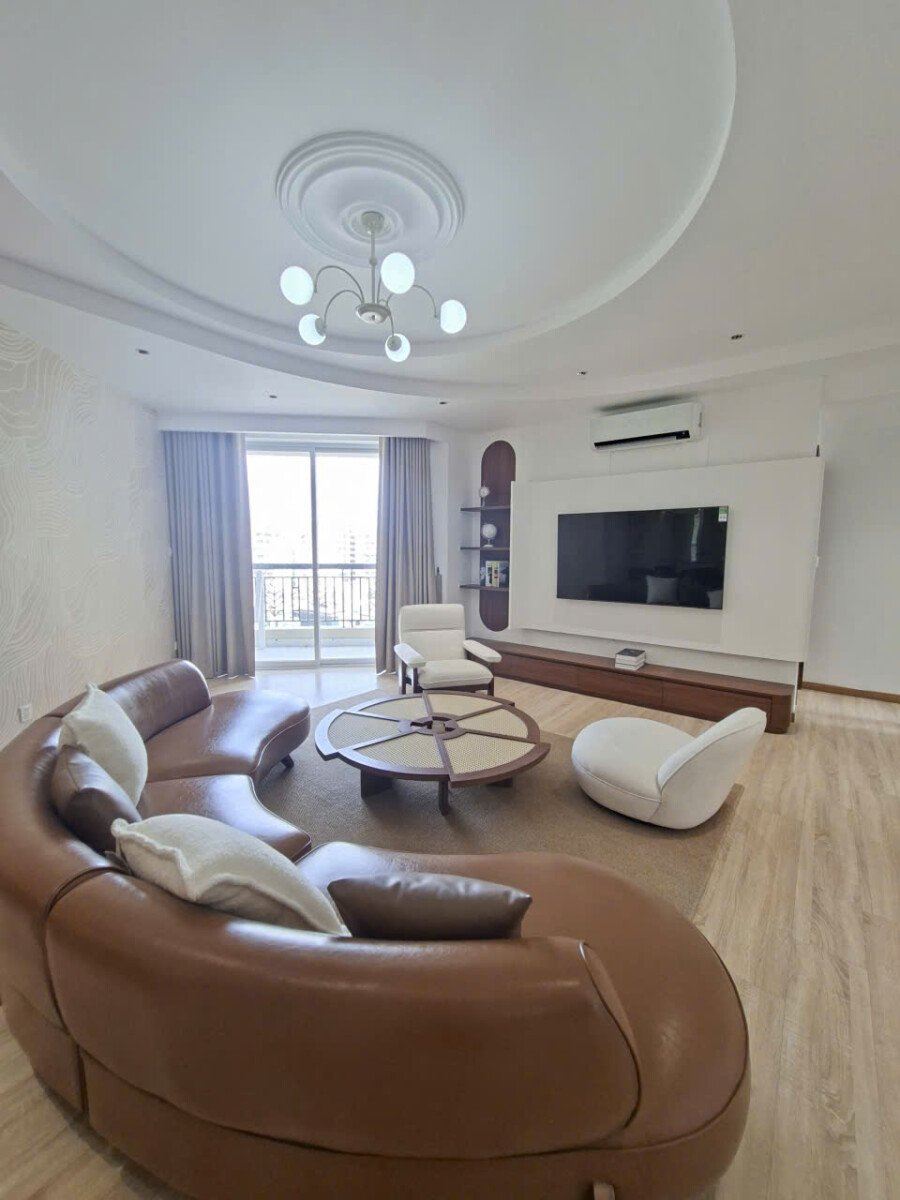 phong khach sang trong - Cho thuê căn hộ Green View. DT 103m2 Nhà đẹp nội thất mới 100%- Thiết kế 3 Phòng-2wc- Dọn vào ngay- Giá 35 Triệu/Tháng
