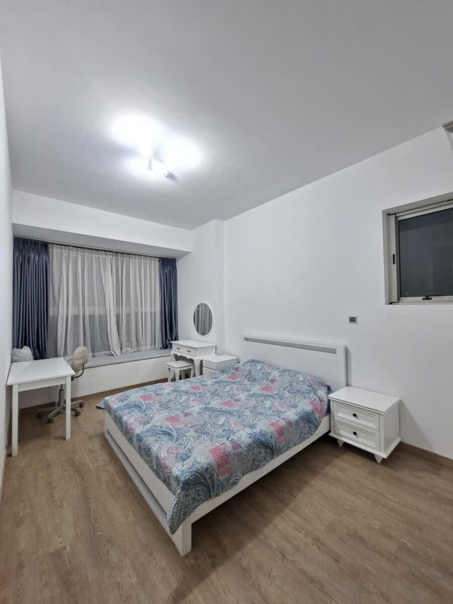 phong ngu 1 midtown cho thue - Cho thuê căn hộ Midtown Tòa M7 Phú Mỹ Hưng. DT 83m2 Nhà đẹp- 2 Phòng-2wc- Giá thuê 27 Triệu/Tháng