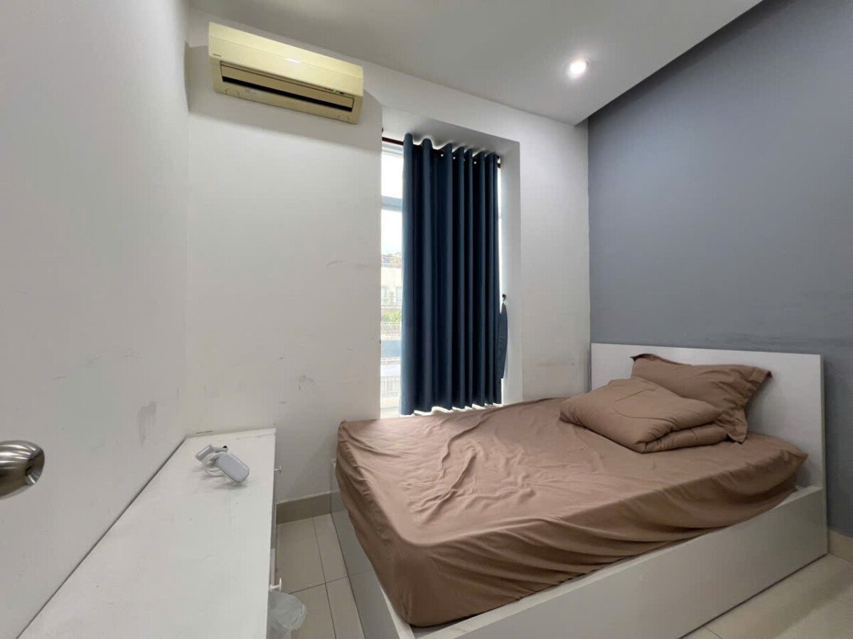 phong ngu 2 can sky 3 ban - Bán nhanh căn hộ Sky Garden 3. DT 56m2 Thiết kế 2 Phòng-1wc- Lầu cao vút- Giá 4.650 Tỷ (TL)