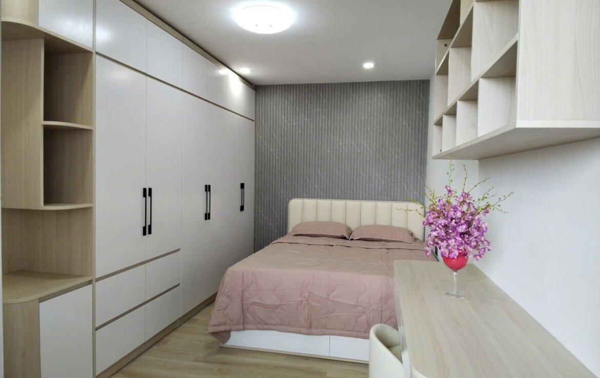 phong ngu 2 hung vuong ban 1170x738 - Bán căn hộ Duplex Hưng Vượng 3. DT 100m2 Thiết kế 3 Phòng-2wc- Nội thất mới- đang trống- Giá 6.080 Tỷ