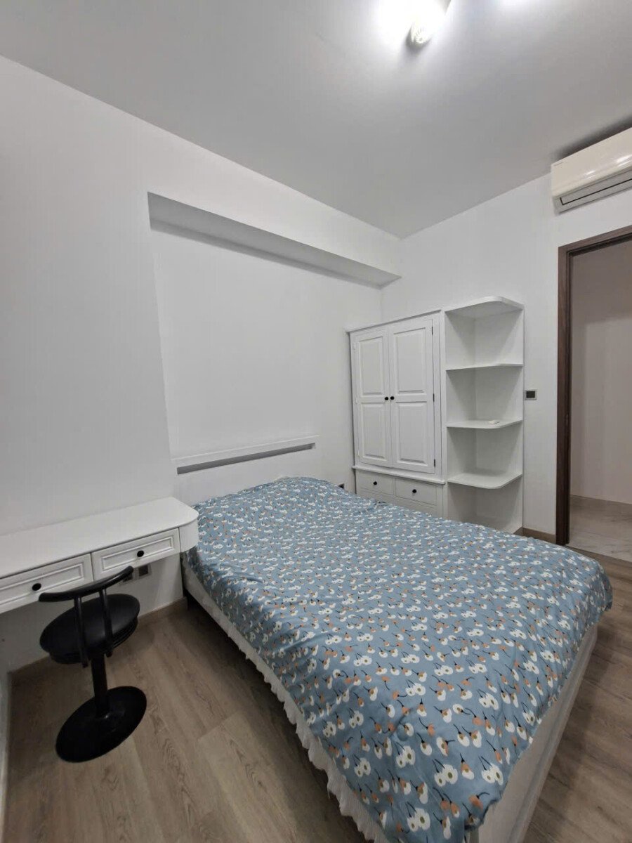 phong ngu 2 midtown cho thue - Cho thuê căn hộ Midtown Tòa M7 Phú Mỹ Hưng. DT 83m2 Nhà đẹp- 2 Phòng-2wc- Giá thuê 27 Triệu/Tháng