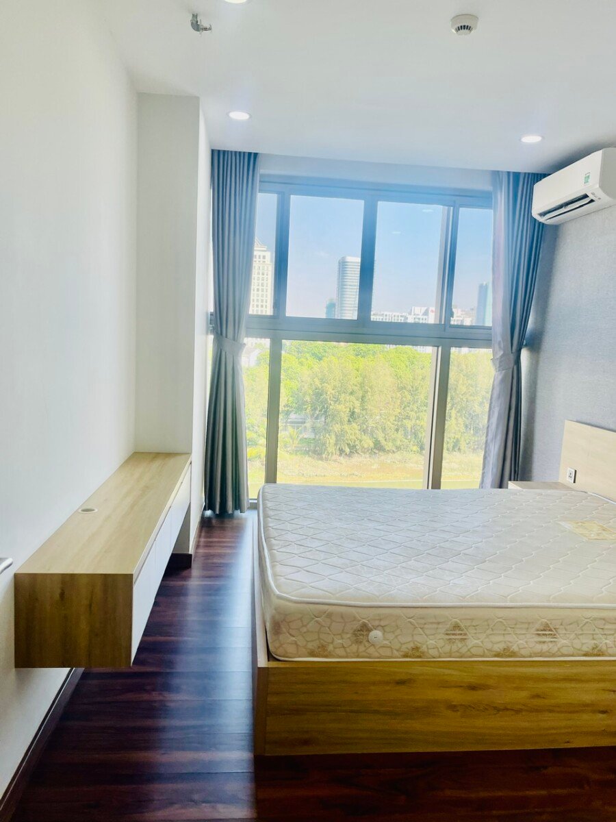 phong ngu 3 2 - Cho thuê căn hộ Midtown Tòa M5. DT 130m2 Thiết kế 3 phòng ngủ-3wc- Rộng rãi- Giá 40 Triệu/Tháng