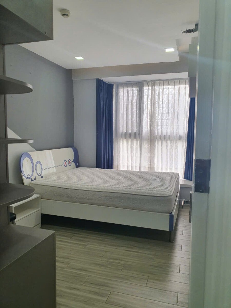 phong ngu can ho ban 19 - Bán căn hộ 89m2, chung cư Scenic Valley 1, giá 9.1 tỷ, nhà đang có hợp đồng thuê ổn định