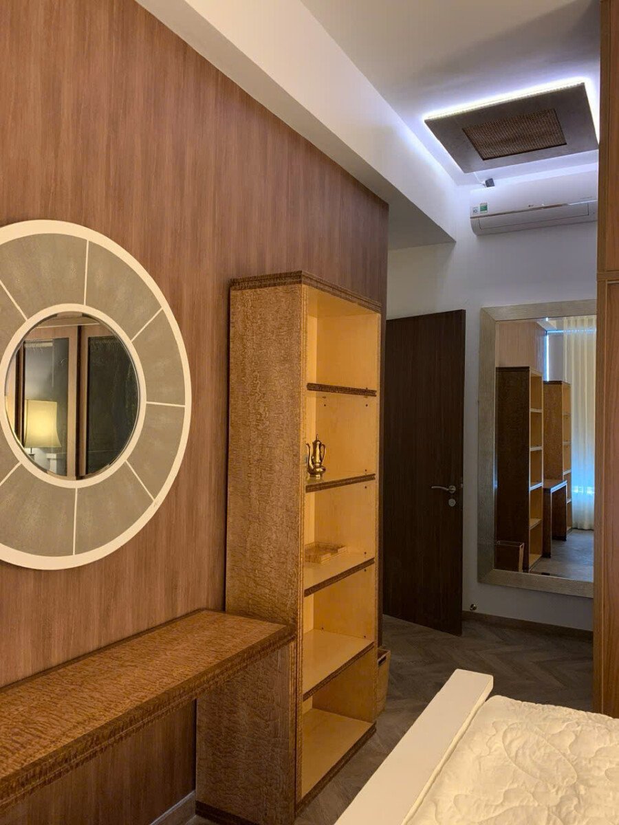 phong ngu can ho can ban 14 - Bán căn hộ 80m2, chung cư The Peak Midtown, 02pn, giá 9.9 tỷ, nhà đẹp, đầy đủ nội thất.