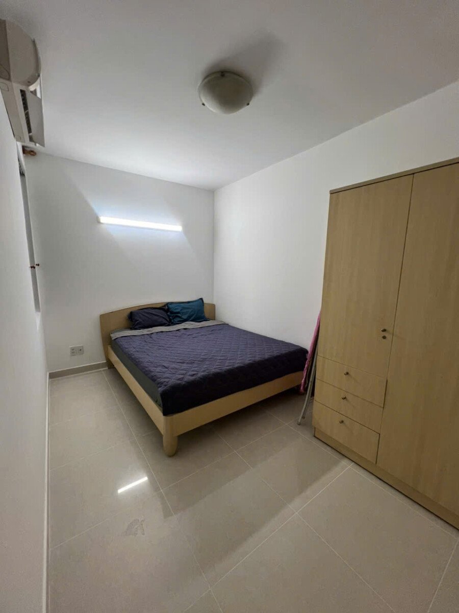phong ngu can ho can ban 4 - Bán căn hộ 71m2, chung cư Sky Garden 2, giá 4.750 tỷ, 02pn, tầng cao.