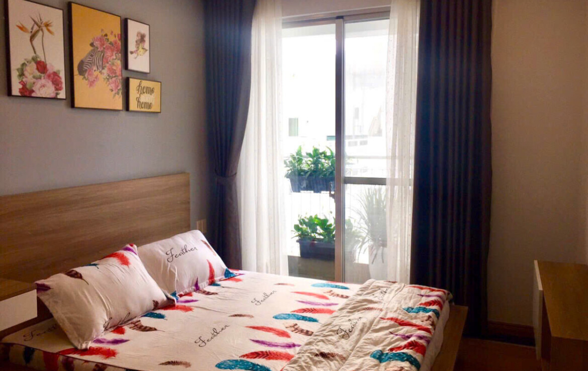 phong ngu can ho can cho thue 3 1170x738 - Cho thuê căn hộ 77m2, chung cư Scenic Valley , 02pn, giá 21tr/tháng, đầy đủ nội thất.