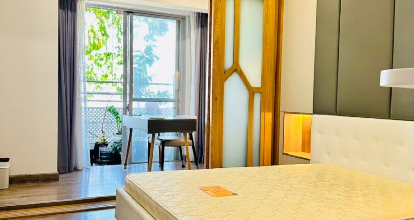 Bán căn hộ chung cư Scenic Valley 1, diện tích 133m2, nhà đẹp, giá 14,5 tỷ + 01 ô đậu xe ô tô.