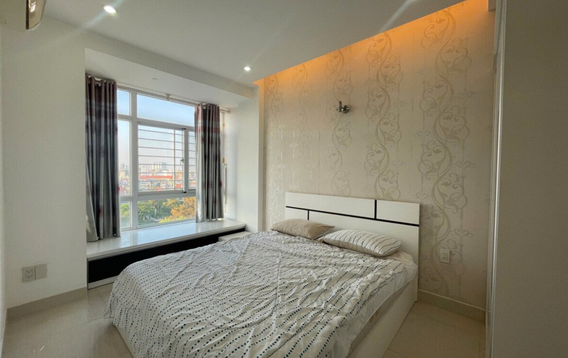 phong ngu can ho sky 3 cho thue 8 1170x738 - Cho thuê căn hộ Sky Garden 3. DT 56m2 Thiết kế 2 Phòng ngủ-1wc- Nhà lầu cao view thoáng. Giá 12 Triệu/Tháng