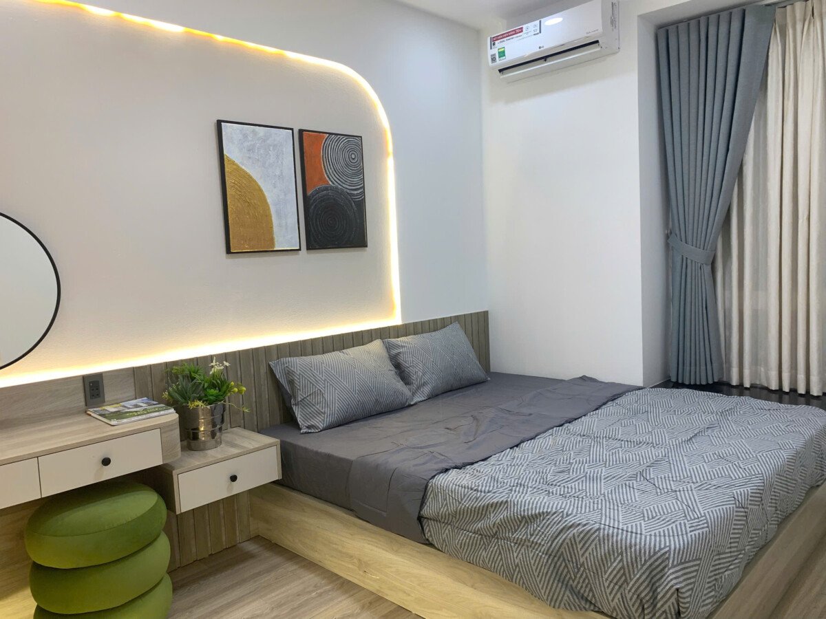 phong ngu hoan thien cao cap - Giá mua bán căn hộ 3pn chung cư Sky Garden 1 phường Tân Hưng T3/2026