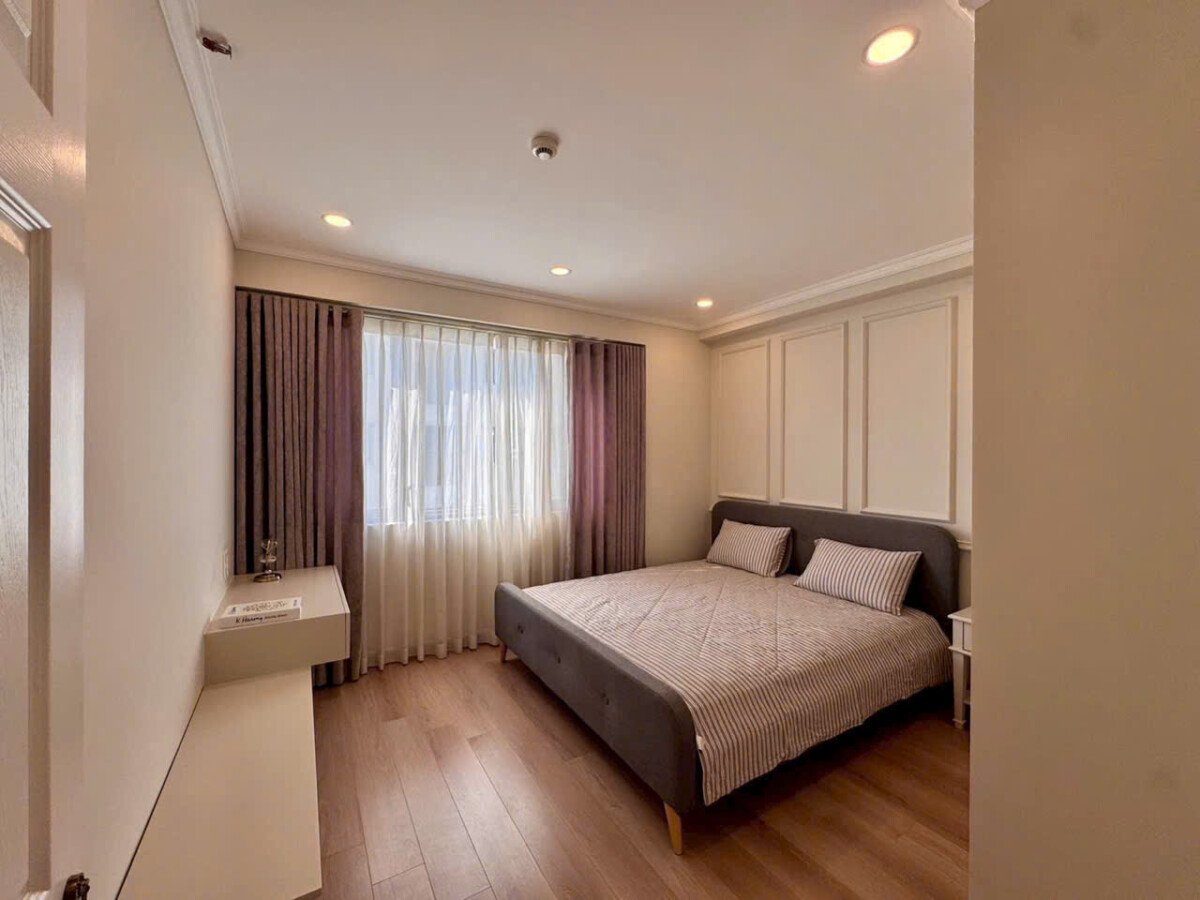 phong ngu nho can ho ban 3 - Giá mua bán căn hộ 3pn tòa B chung cư Hưng Phúc Happy Residence phường Tân Mỹ T4/2026