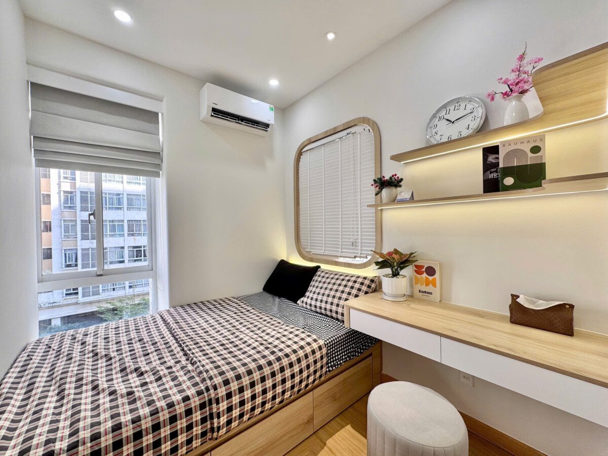 phong ngu nho can ho can ban gap - Bán căn hộ 03pn, chung cư Sky Garden 3, nhà đang có hợp đồng thuê 32tr/tháng, giá bán 6.550 tỷ.giá