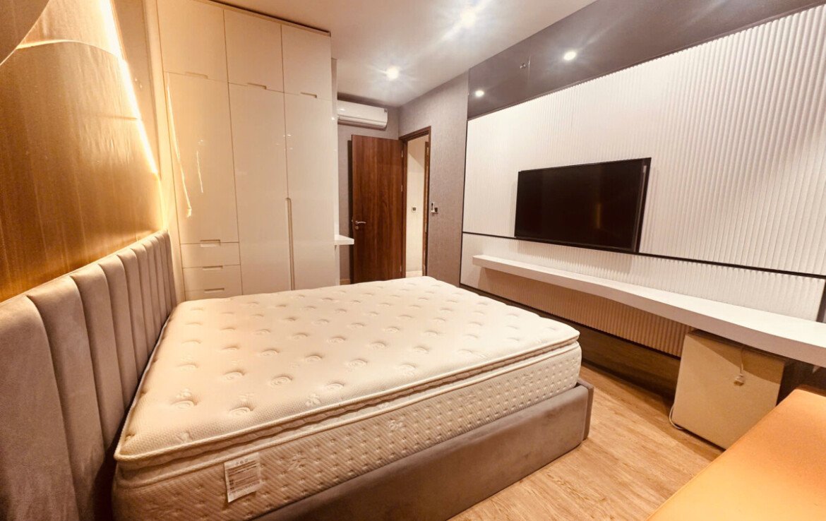 Bán nhanh căn hộ Midtown Tòa M7. DT 82m2 Nhà đẹp- lầu trung- 2 Phòng-2wc- Kèm ô xe- Giá 10.2 Tỷ phpng ngu 2 1170x738 - Bán nhanh căn hộ Midtown Tòa M7. DT 82m2 Nhà đẹp- lầu trung- 2 Phòng-2wc- Kèm ô xe- Giá 10.2 Tỷ