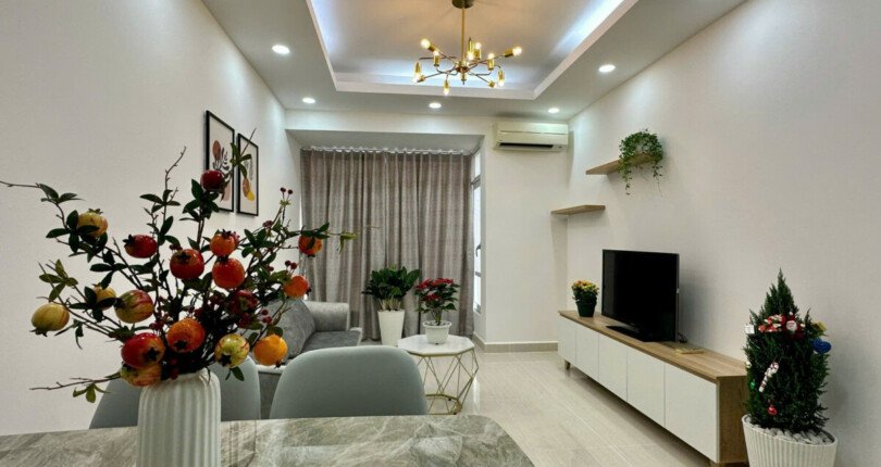 Cho thuê căn hộ đẹp tại Sky Garden 3. DT 70m2 Lầu cao- View đẹp- 2 Phòng-2wc- Nội thất đây đủ- Giá 18 Triệu/Tháng