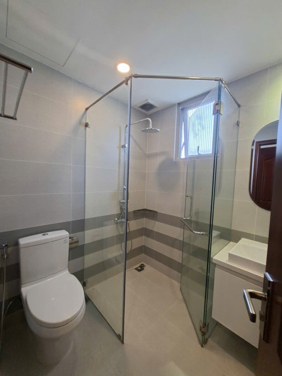 toilet 1 - Cho thuê căn hộ Scenic Valley 1. DT 118m2 thiết kế 3 Phòng ngủ-2wc- Nội thất như hình- Giá 32 Triệu/Tháng