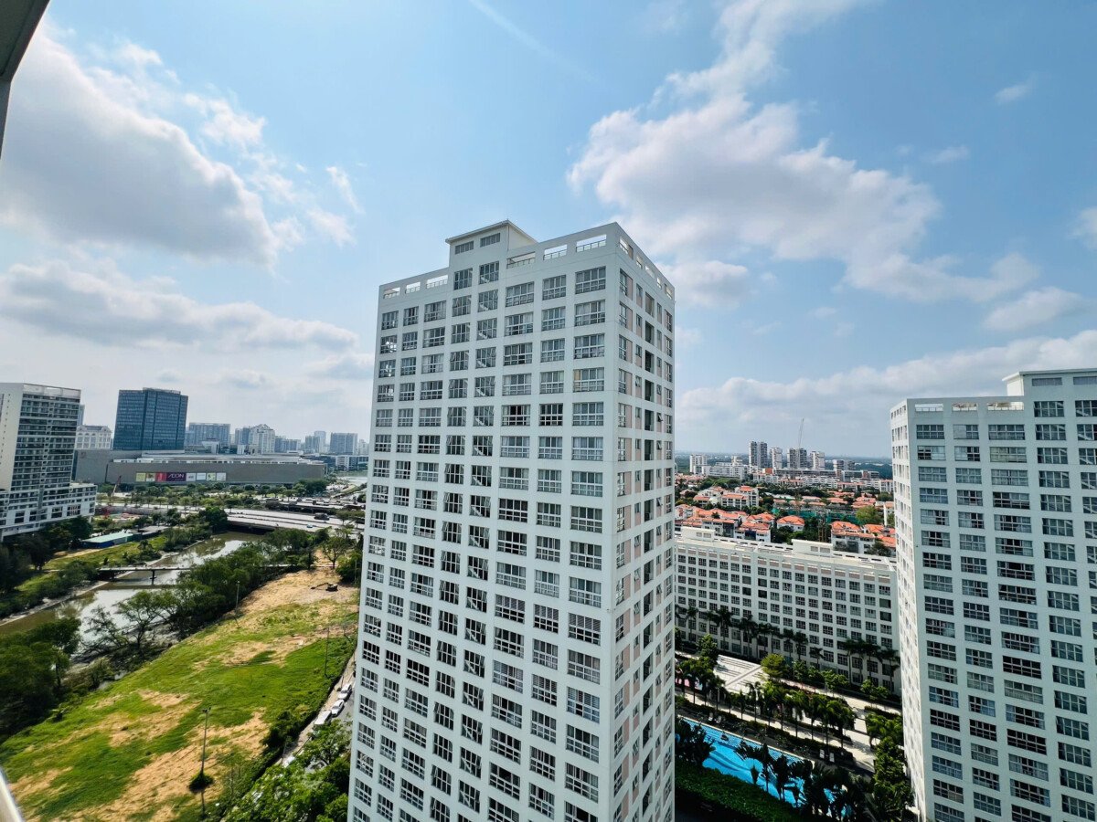 view can ho lien ke song 1 - Giá cho thuê căn hộ 3pn số 02 tòa M chung cư Happy Valley phường Tân Hưng T4/2026