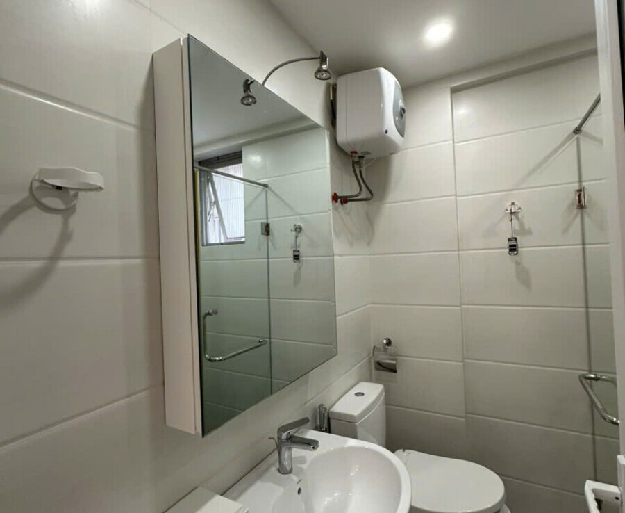 wc 2 can hp scenoc cho thue 900x738 - Cho thuê căn hộ Scenic Valley 1. DT 77m2 Thiết kế 2 phòng ngủ-2wc- Nội thất đầy đủ- Giá thuê 18 Triệu/Tháng