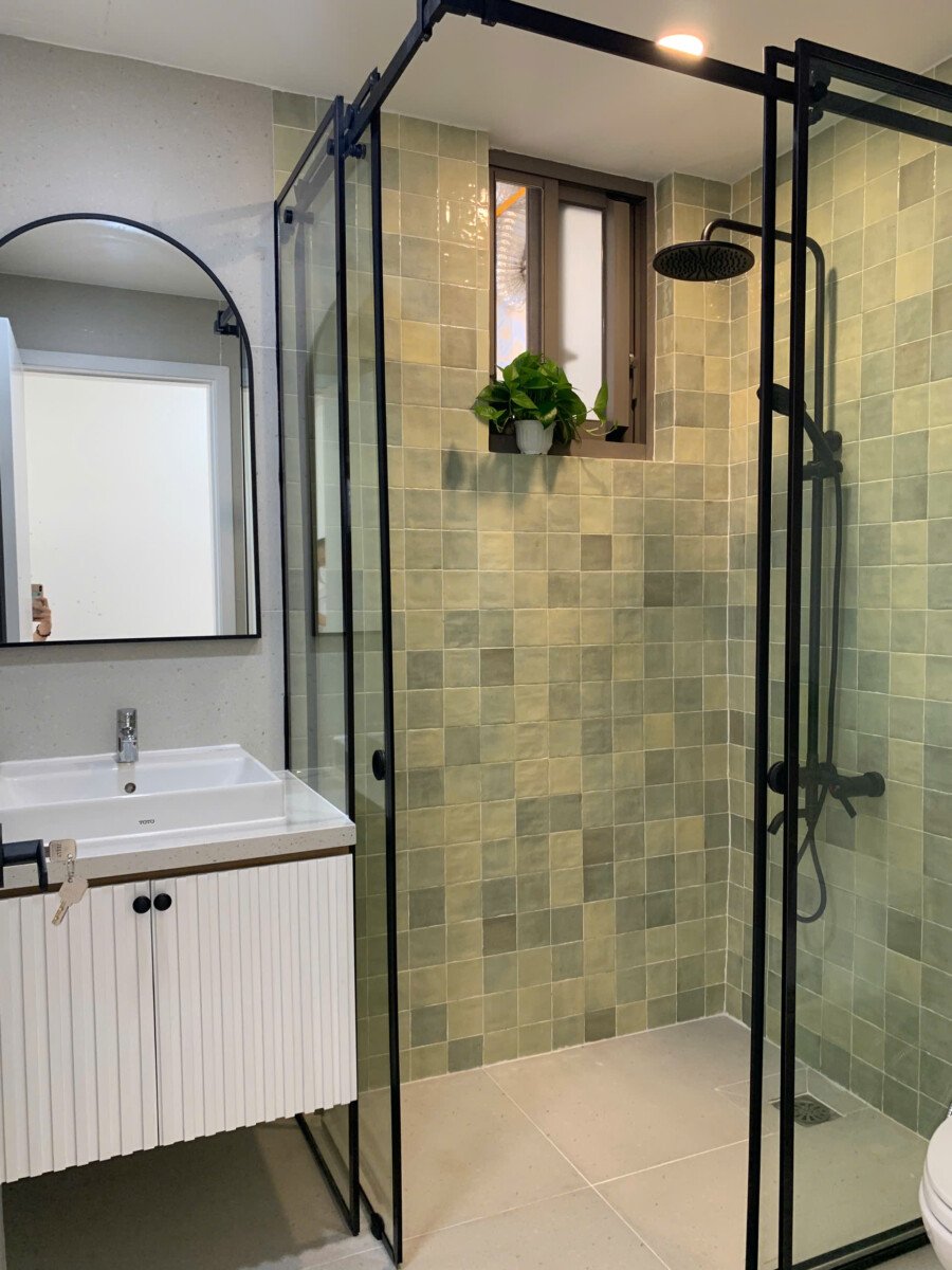 wc 2 - Cần bán gấp căn hộ Saigon South Residences. DT 95m2 Nhà đẹp- mới- 3 Phòng-2wc- Lầu trung- Giá 8.350 Tỷ