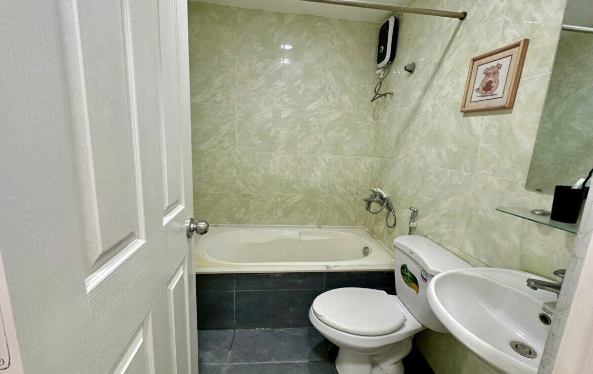 wc bom tam nam 1170x738 - Cho thuê căn hộ Sky Garden 1. DT 81m2 Thiết kế 2 Phòng-2wc- Nội thất như hình- Giá 14 Triệu/Tháng
