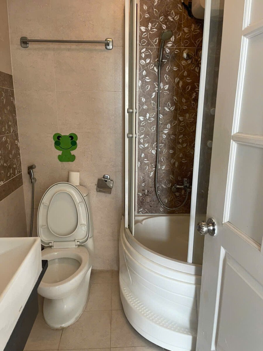 wc can goc sky 3 can ban 8 - Bán nhanh căn góc Sky Garden 3. DT 74m2 Thiết kế 3 Phòng ngủ-2wc- View hồ bơi- Giá tốt 5.830 Tỷ