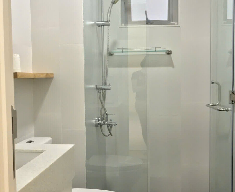 wc can ho cho thue 1 900x738 - Cho thuê căn hộ đẹp tại Scenic Valley 1. DT 77m2 Nhà đẹp- Nội thất mới- 2 Phòng-2wc- Giá 19 Triệu/Tháng