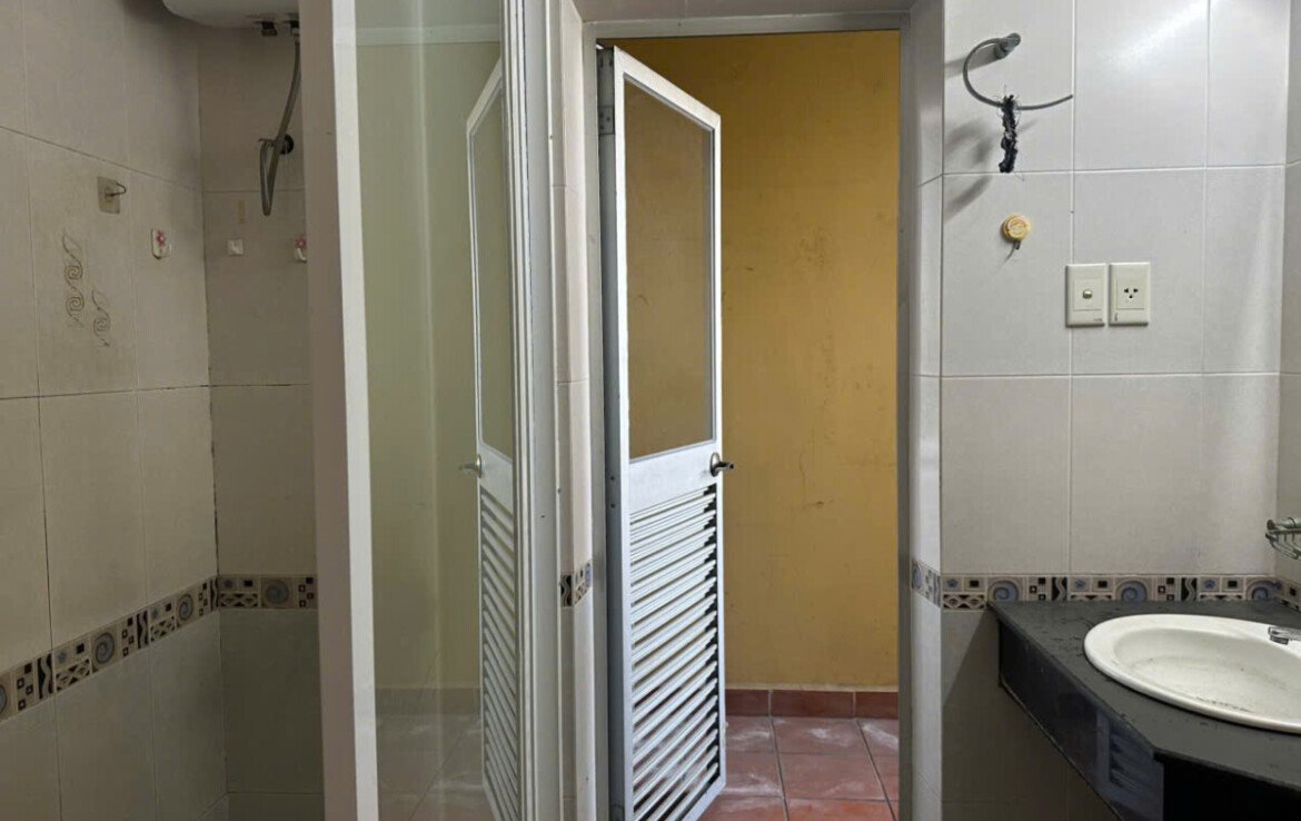 Bán căn hộ Sky Garden 1. Giá rẻ đầu tư chỉ 4.750 Tỷ Căn hộ 71m2 Thiết kế 2 Phòng-1wc- View nội khu wc chung 1170x738 - Bán căn hộ Sky Garden 1. Giá rẻ đầu tư chỉ 4.750 Tỷ Căn hộ 71m2 Thiết kế 2 Phòng-1wc- View nội khu