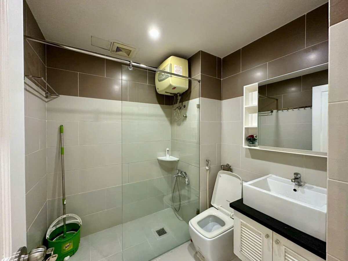 wc rong rai - Cho thuê căn hộ Sky Garden 3. DT 56m2 Lầu cao thiết kế 1 Phòng-1wc- Nội thất như hình- Giá 12 Triệu/Tháng