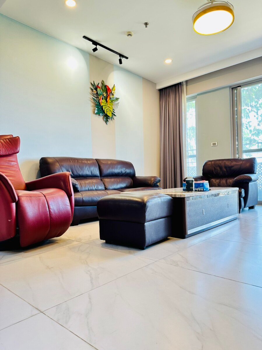 Phong khach can ho cho thue - Cho thuê căn hộ 133m2, chung cư Scenic Valley 1, giá 35tr/tháng, nội thất đầy đủ.