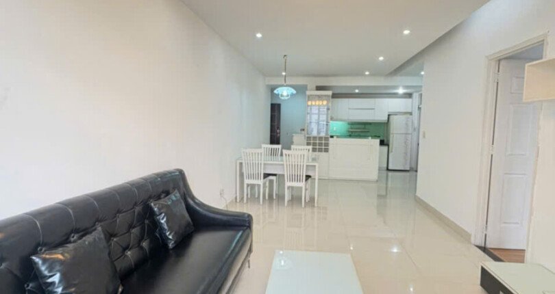 Cần tiền giảm 100 Triệu căn góc Sky Garden 3. DT 74m2 Lầu cao- 2 Phòng ngủ-2wc- Giá tốt 5.4 Tỷ