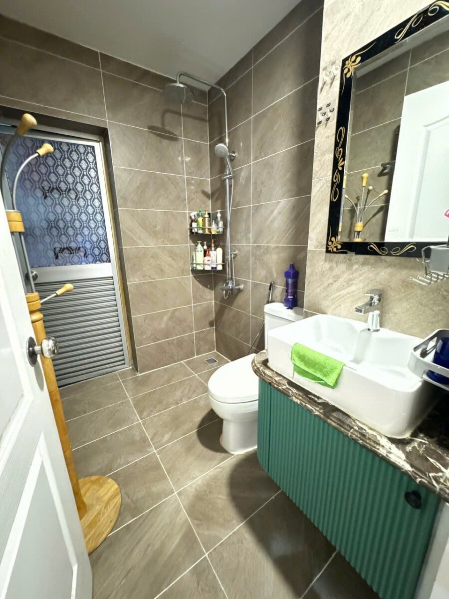 ban can ho 88m2 sky garden 1 gia re 10 - Bán căn hộ Sky Garden 1. DT 88m2 Lầu trung- cửa nam view bắc- thiết kế 3 Phòng-2wc- Nội thất như hình- Giá 5.7 Tỷ