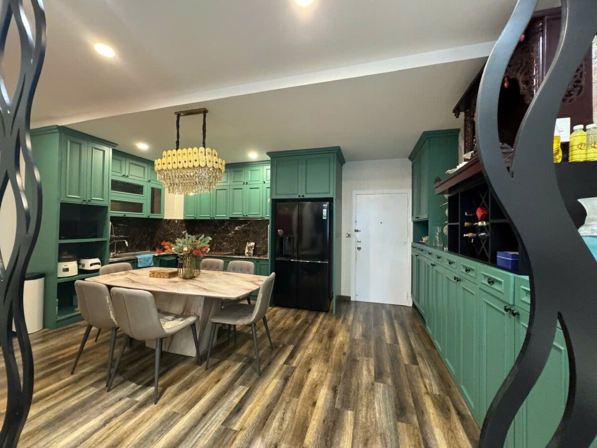 ban can ho 88m2 sky garden 1 gia re 2 - Bán căn hộ Sky Garden 1. DT 88m2 Lầu trung- cửa nam view bắc- thiết kế 3 Phòng-2wc- Nội thất như hình- Giá 5.7 Tỷ