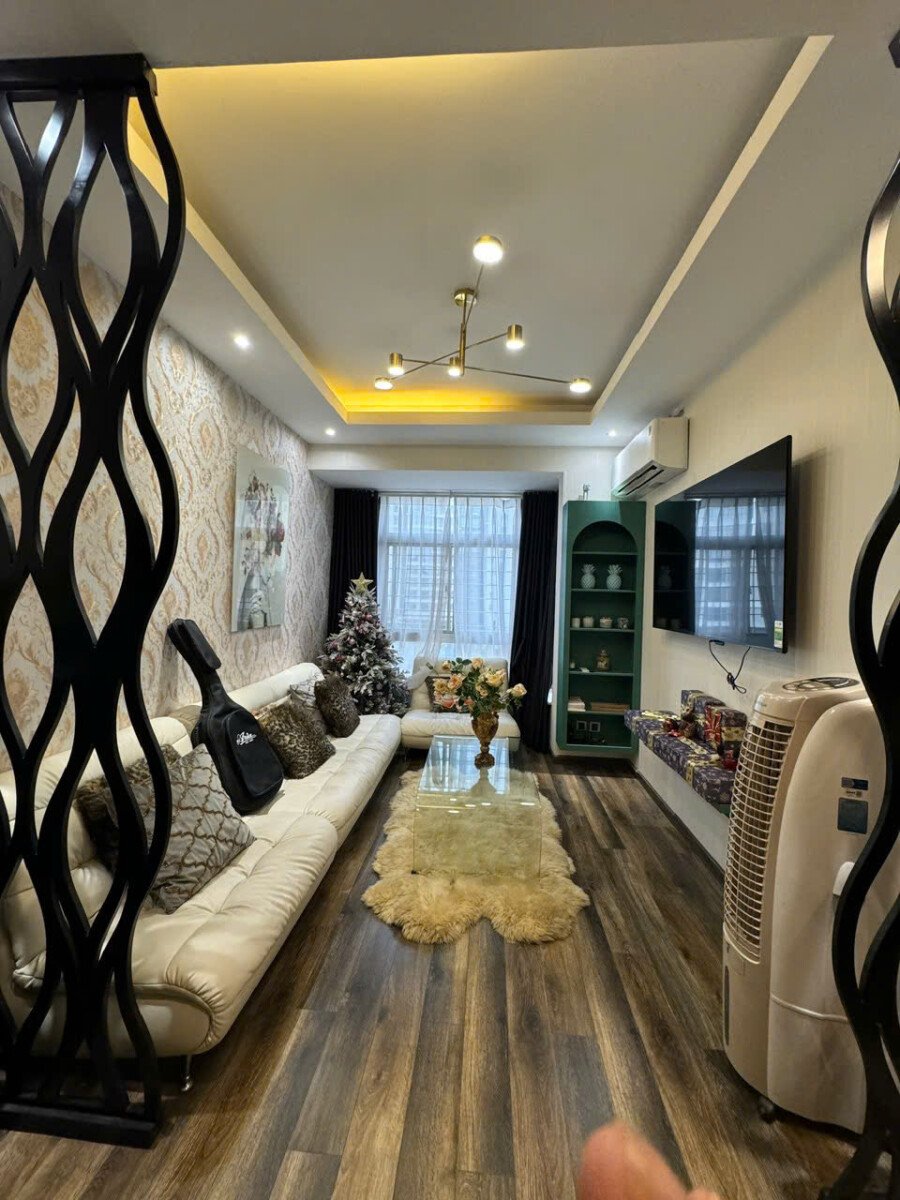 ban can ho 88m2 sky garden 1 gia re 7 - Bán căn hộ Sky Garden 1. DT 88m2 Lầu trung- cửa nam view bắc- thiết kế 3 Phòng-2wc- Nội thất như hình- Giá 5.7 Tỷ