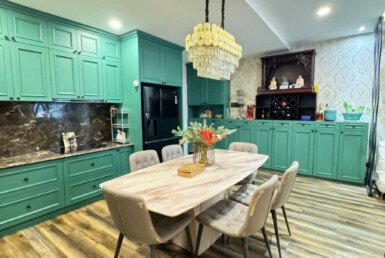 Bán căn hộ Sky Garden 1. DT 88m2 Lầu trung- cửa nam view bắc- thiết kế 3 Phòng-2wc- Nội thất như hình- Giá 5.7 Tỷ