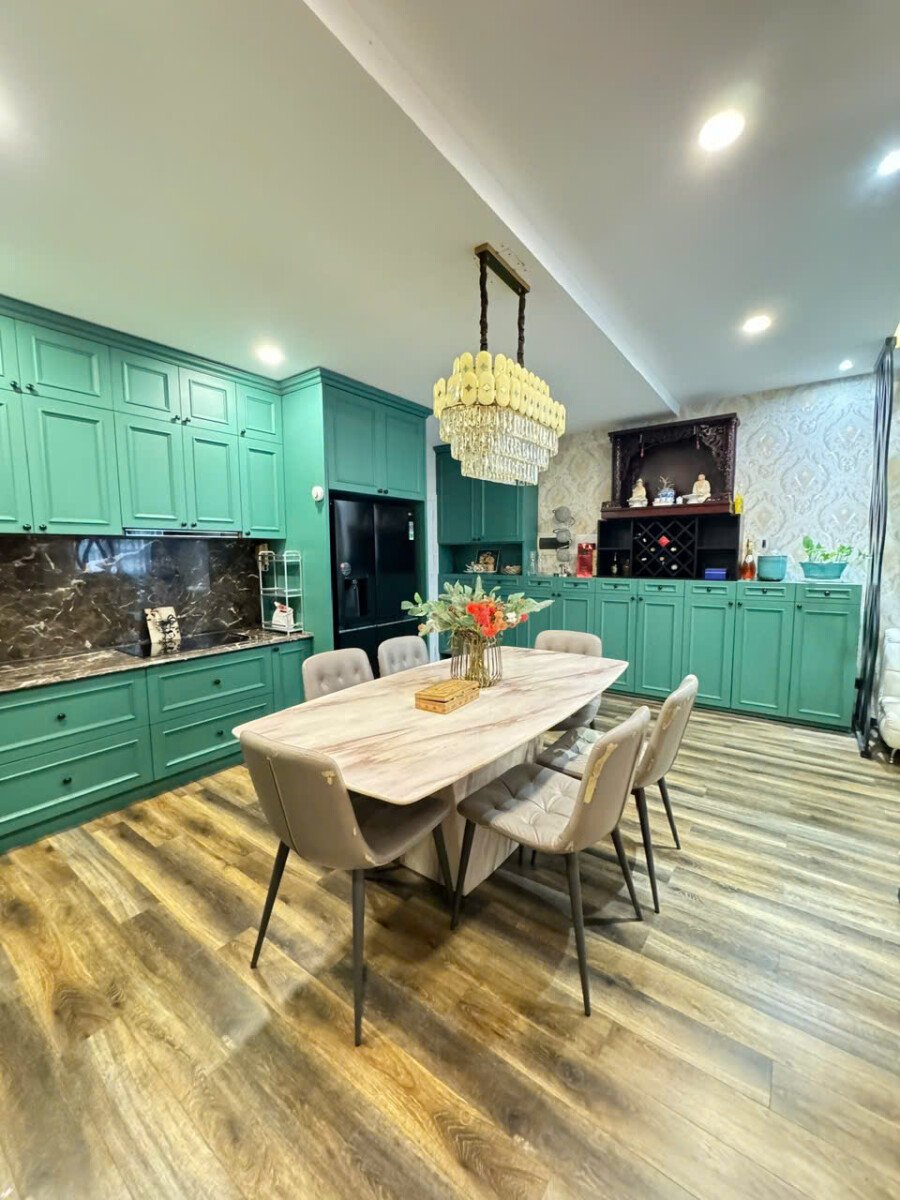 ban can ho 88m2 sky garden 1 gia re 9 - Bán căn hộ Sky Garden 1. DT 88m2 Lầu trung- cửa nam view bắc- thiết kế 3 Phòng-2wc- Nội thất như hình- Giá 5.7 Tỷ