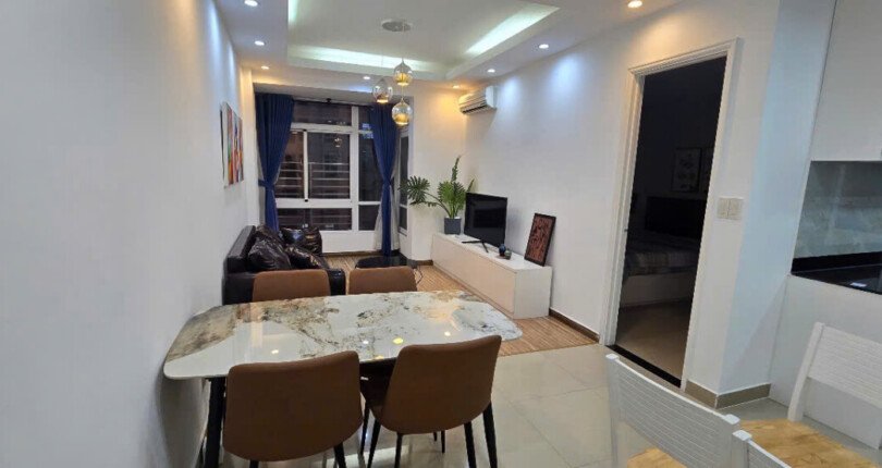 Bán căn hộ Sky Garden 3. DT 68m2 Lầu cao- 2 phòng-2wc- Nội thất như hình- View bắc- Giá 5.730 Tỷ