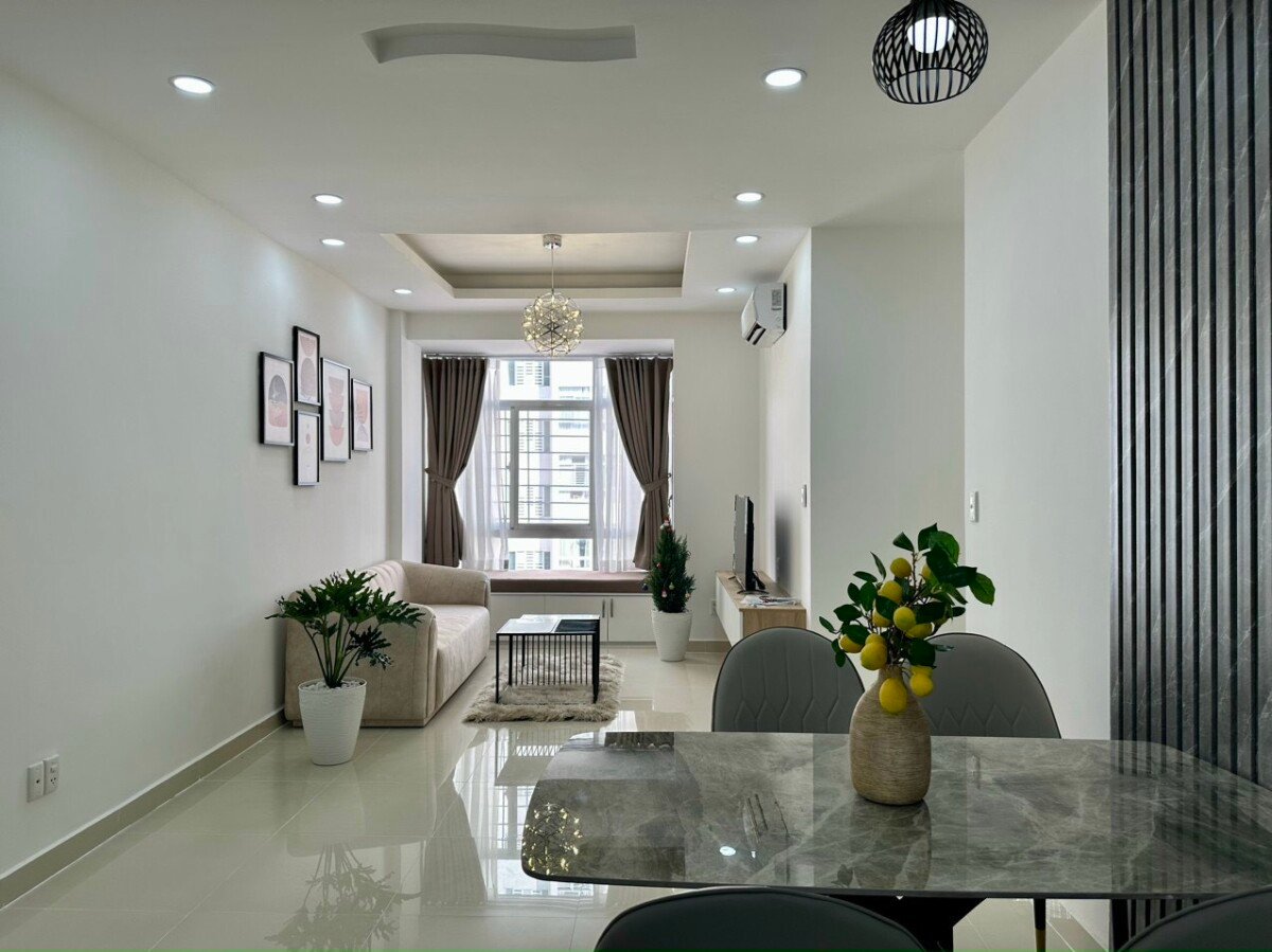 ban can ho sky garden 3 2 6 - Bán nhanh căn góc Sky Garden 3. DT 74m2 Đang cho thuê 15 Triệu/tháng- 2 Phòng-2wc- Giá bán 5.7 Tỷ