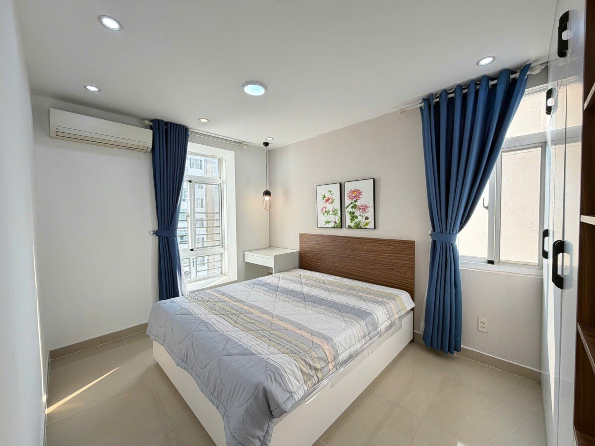 ban can ho sky garden 3 3 1 - Bán căn hộ Sky Garden 3. DT 68m2 Lầu cao- 2 phòng-2wc- Nội thất như hình- View bắc- Giá 5.730 Tỷ