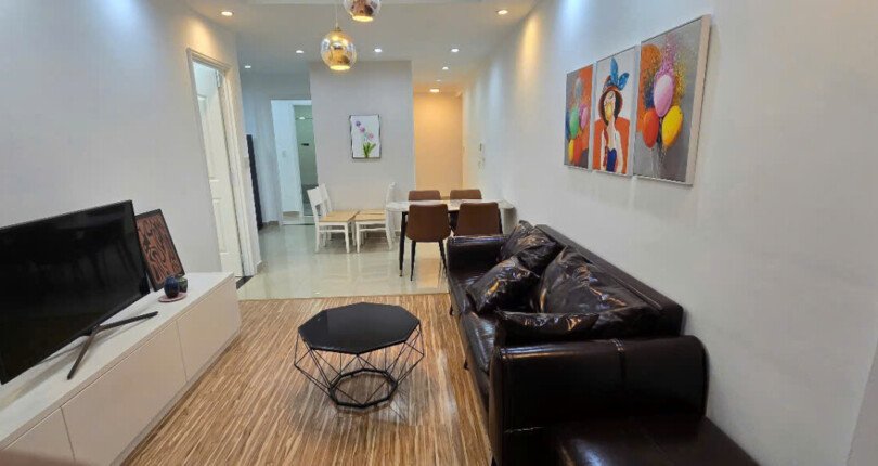 Giảm 50 Triệu cho căn Sky Garden 3. DT 68m2 Lầu cao thiết kế 2 phòng-2wc- Nội thất như hình- Giá 5.680 Tỷ
