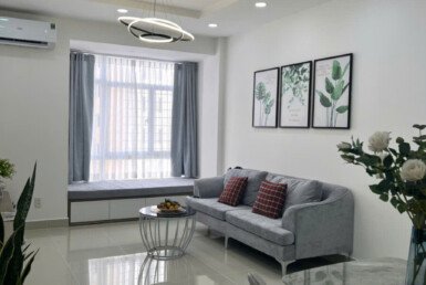 Bán căn hộ Sky Garden 3. DT 68m2 Lầu trung- Nhà đẹp- 2 phòng-2wc- Đang trống vào ở ngay- Giá 5.4 Tỷ