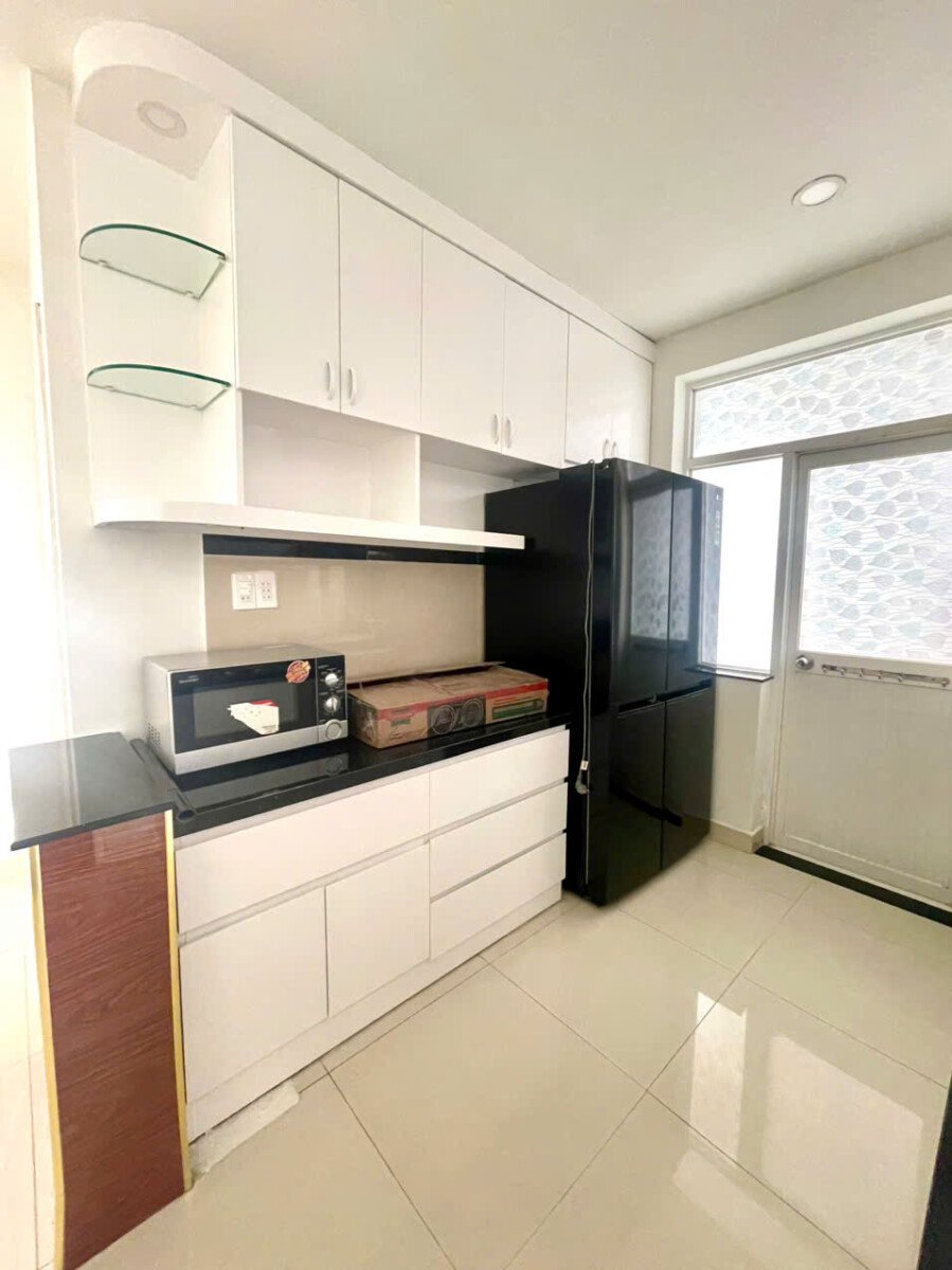 ban can ho sky garden 3 7 4 - Bán căn hộ Sky Garden 3. DT 68m2 Thiết kế 2 Phòng ngủ-2wc- Nội thất như hình- Giá chỉ 5.2 Tỷ