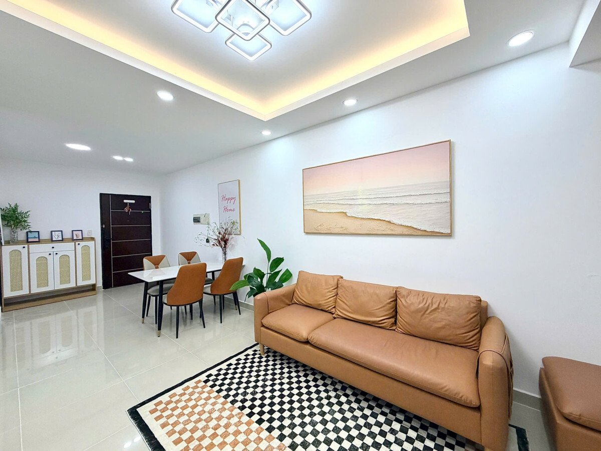 ban can ho sky garden 3 8 3 - Giảm 100 Triệu cho căn hộ đẹp tại Sky Garden 3. DT 70m2 Lầu cao- 3 Phòng ngủ-2wc- Giá bán 5.750 Tỷ