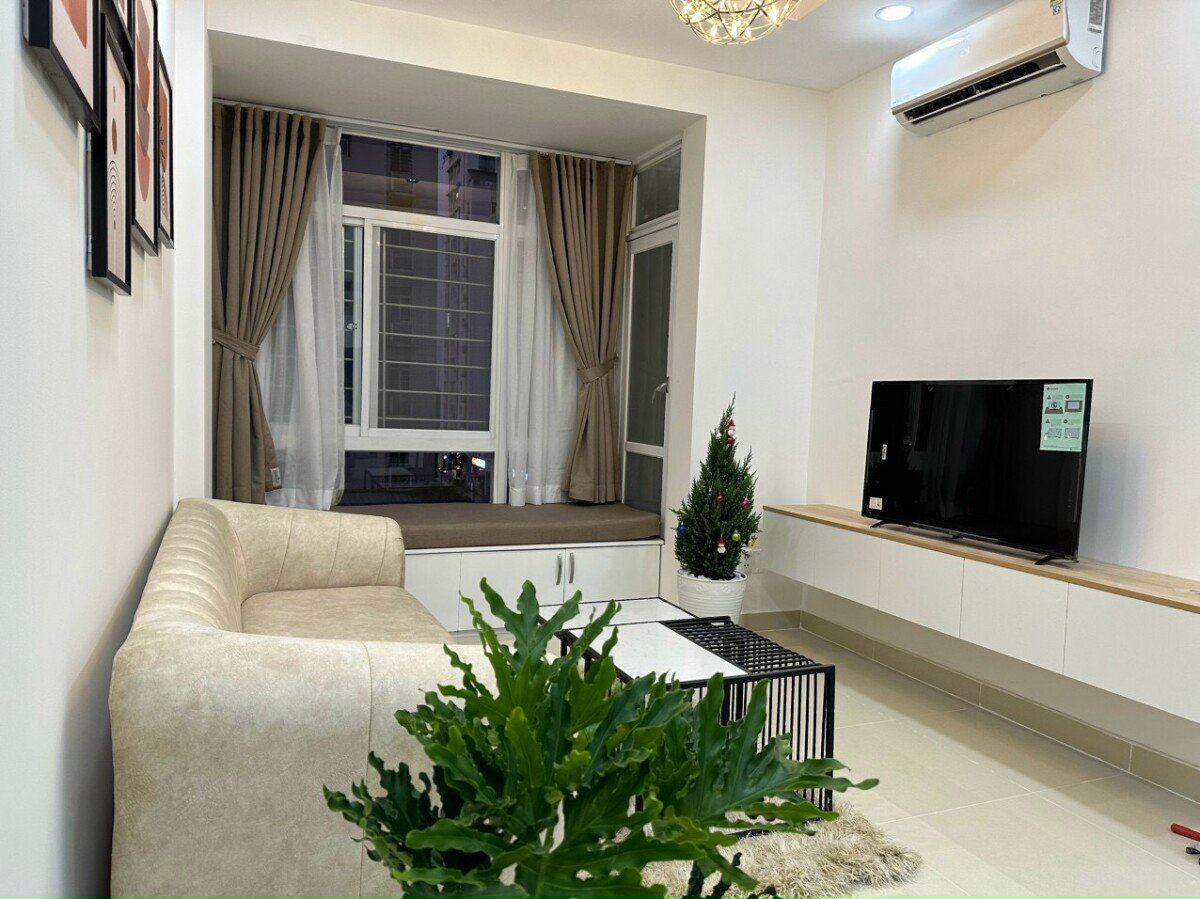 ban can ho sky garden 3 8 5 - Bán nhanh căn góc Sky Garden 3. DT 74m2 Đang cho thuê 15 Triệu/tháng- 2 Phòng-2wc- Giá bán 5.7 Tỷ