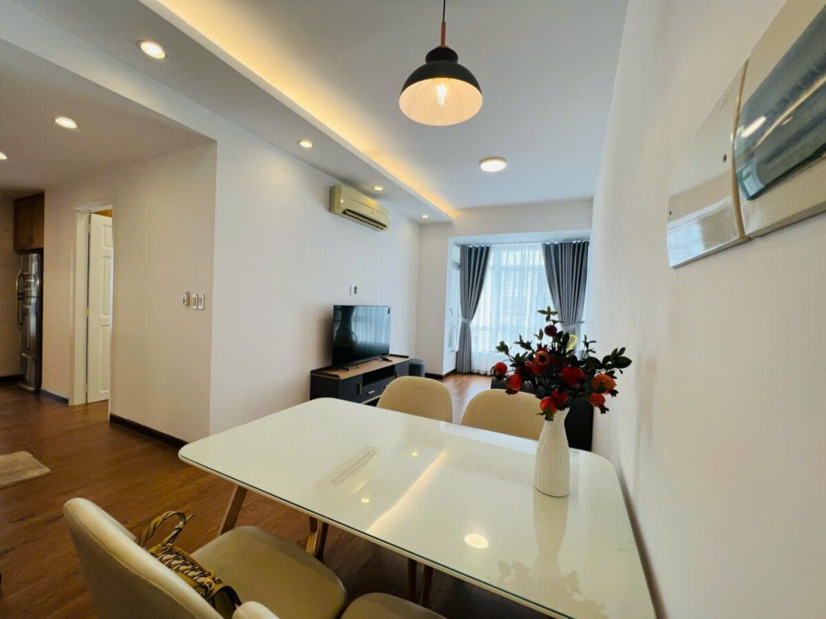 ban goc sky garden 3 gia tot nhat thi truong 11 - Bán gấp căn góc giá tốt nhất thị trường. DT 72m2 Đang cho thuê 18 Triệu/Tháng- 2 Phòng-2wc- Giá 5.4 Tỷ