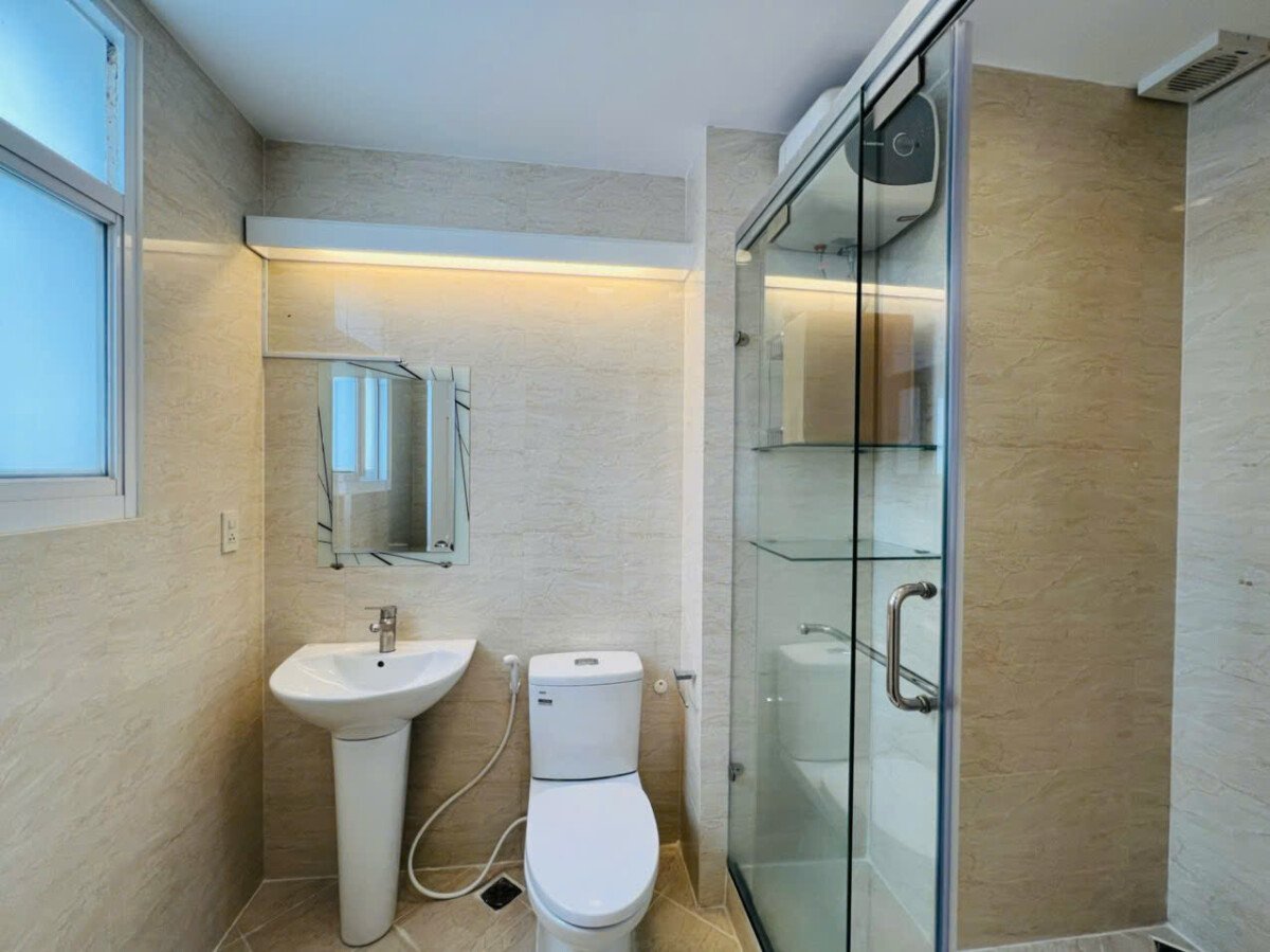 ban goc sky garden 3 gia tot nhat thi truong 5 1 - Giảm 100 Triệu căn góc Sky Garden 3. DT 72m2 Thiết kế 2 phòng-2wc- Đang cho thuê 18 Triệu. Giá rẻ nhất thị trường 5.3 Tỷ