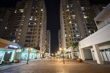 Bán căn Shophouse tại Sky Garden 3. DT 60m2 Hiện đang cho thuê ổn định 30 Triệu/Tháng. Giá bán 9.7 Tỷ (TL)