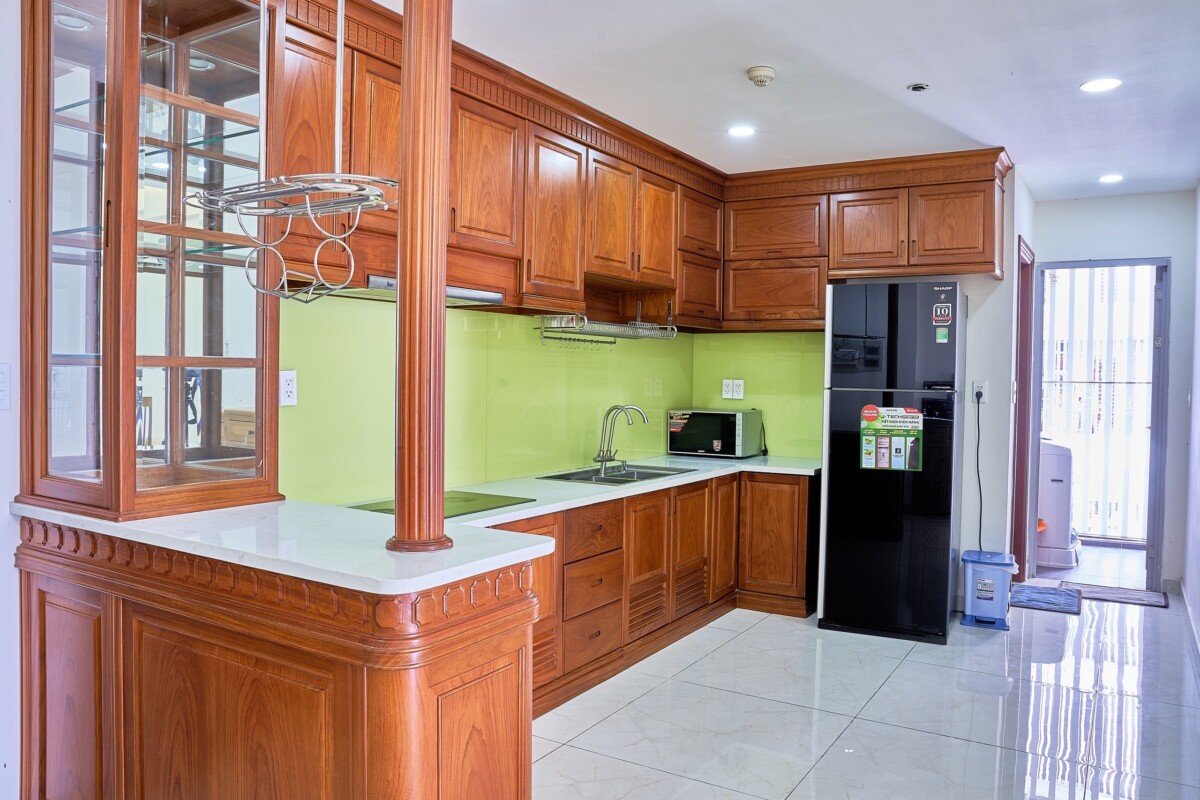 bep can ho ban 14 - Bán căn góc chung cư Scenic Valley 1, 03pn, giá 11 tỷ, nhà đang có hợp đồng thuê , 01 ô đậu xe ô tô.