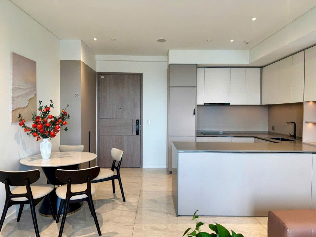 can canh phong an va bep can ho ban - Giá mua bán căn hộ 2pn số 08 tòa A the Opera chung cư The Metropole T4/2026