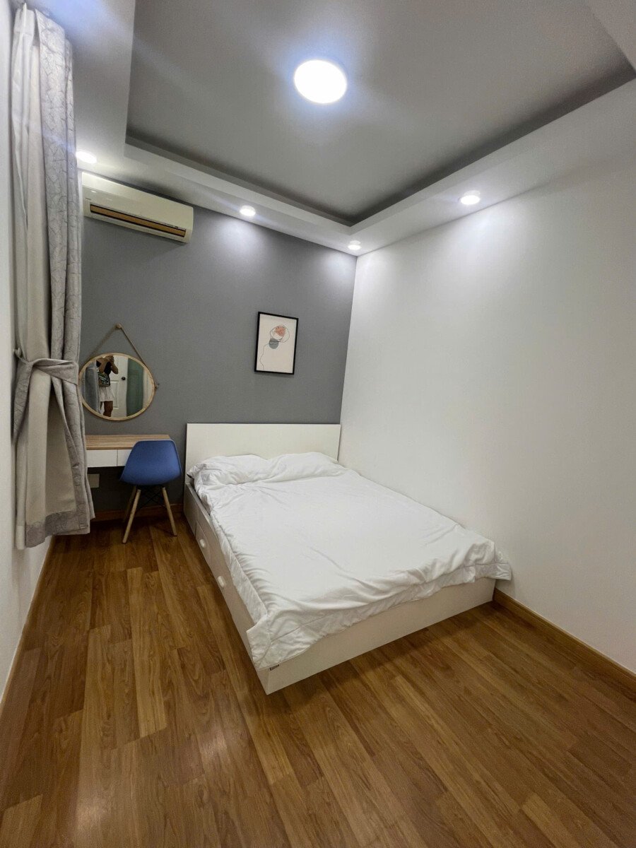 can cho thue can ho sky 3 5 - Cho thuê căn hộ Sky Garden 3. DT 70m2 Lầu cao-Nhà thiết kế 2 Phòng-2wc- View thoáng- Giá 18 Triệu/Tháng