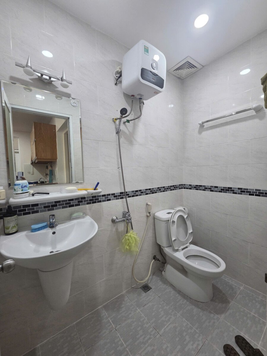 can cho thue can ho sky garden 3 2 - Cho thuê căn hộ Sky Garden 3. DT 68m2 Thiết kế 2 phòng ngủ-2wc- Nội thất đầy đủ- lầu cao- Giá 15 Triệu/Tháng