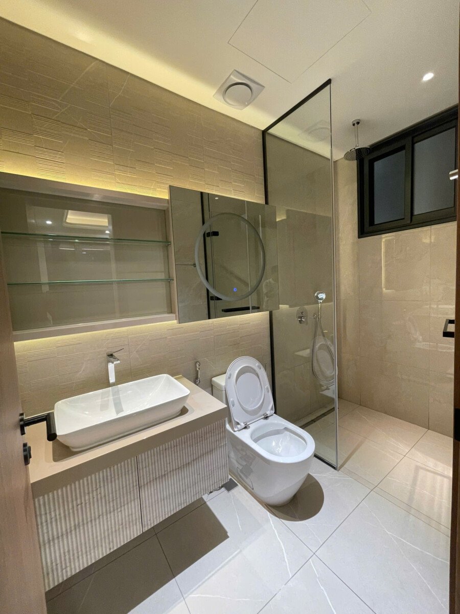 can ho ban co 2 toilet hoan thien nhu hinh - Giá mua bán căn hộ 2pn số 08 chung cư The Aurora phường Tân Mỹ T4/2026