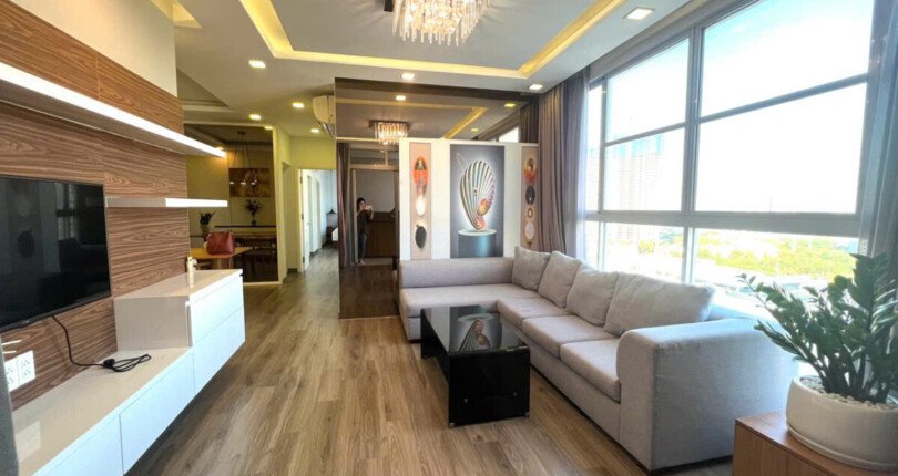 Cho thuê căn hộ đẹp tại Star Hill. DT 94m2 Nhà đẹp- Lầu cao- View thoáng- 3 Phòng-2wc- Giá thuê 25 Triệu/Tháng